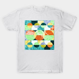 Abstract Mid Century Circles Pattern in Marbled Paper T-Shirt